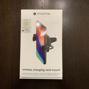 Mophie Wireless Charging Auto Vent Mount for Smartphones